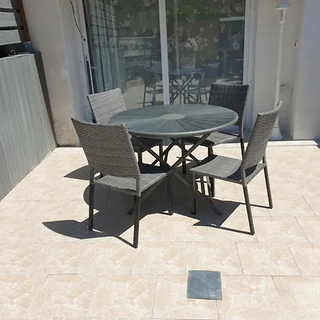 Apartment Charmant Appartement